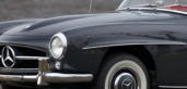 Mercedes Benz 190 SL emblem and grille
